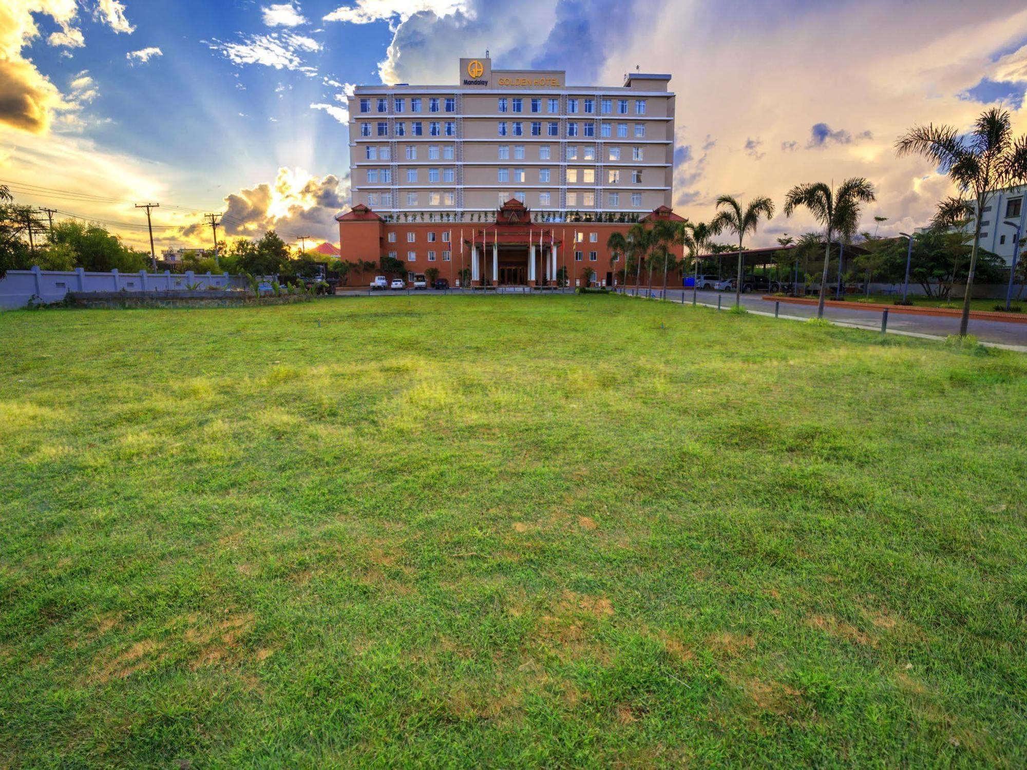 Hotel Golden