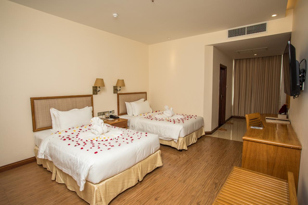 Hotel Golden Mandalay