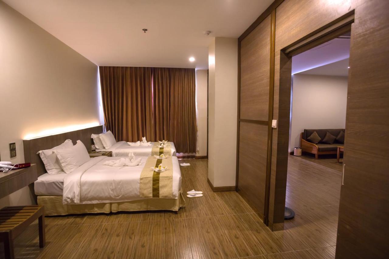 Hotel Golden 4*
